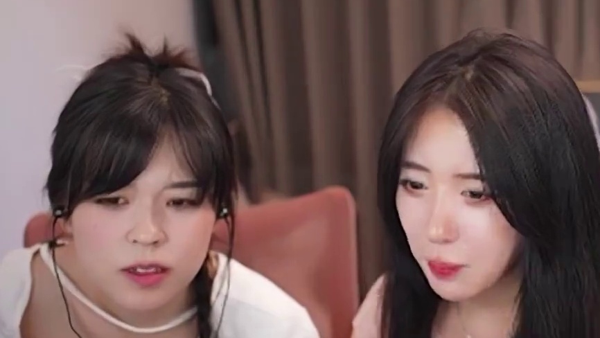 【沫子】官方都认证呆妹陕垫侠了，你就说是不是吧