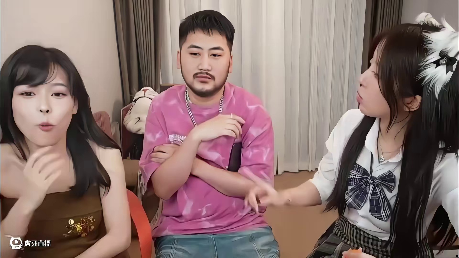 茄子直言沫子呆妹圈内最小，沫子姐当场暴怒急惨了来去厕所看下
