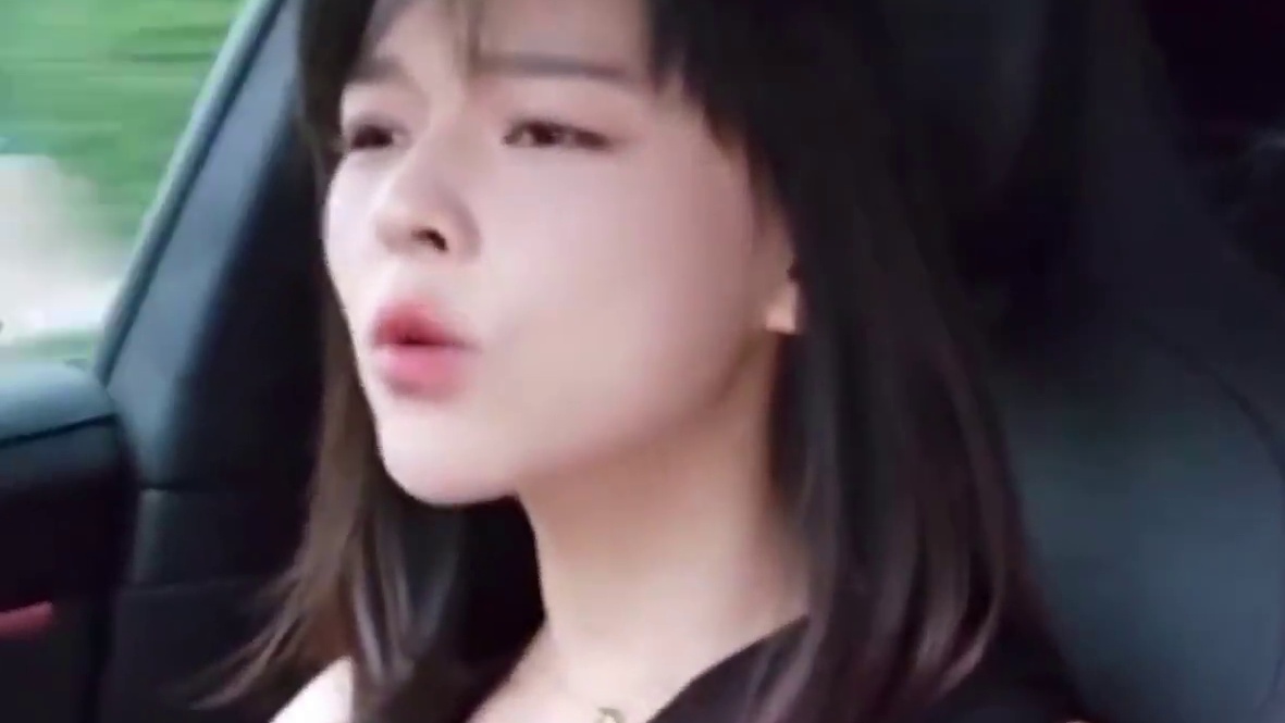 沫子试驾小米su7被里面的一个功能震惊！