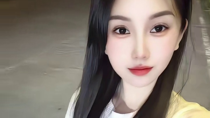 来个人陪我压马路