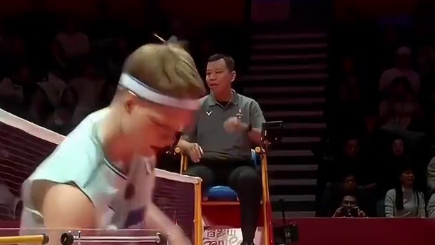 安东森惹众怒，观众喊李梓嘉削他。