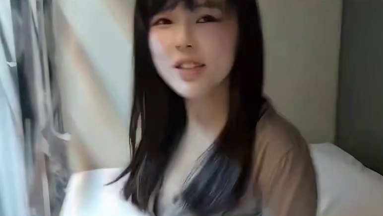 沫子：探访自家电竞酒店，一看到床就开车，把负责人整无语了