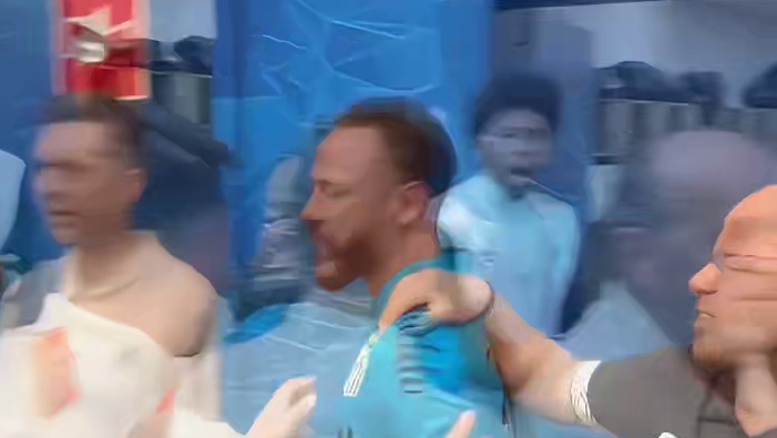 挑衅惹恼内马尔，怒吼回击，舞步霸气回敬