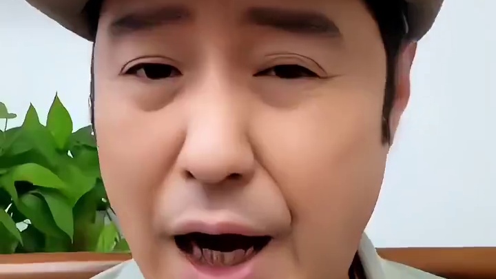 冯雷吐槽含232种配料饮料似葡萄汁，涉事公司：是一种酵素粉