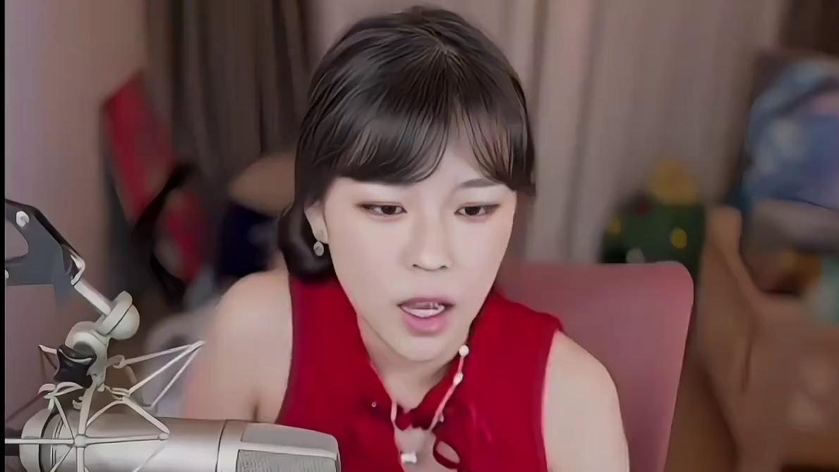 沫子一人赚钱全家花？