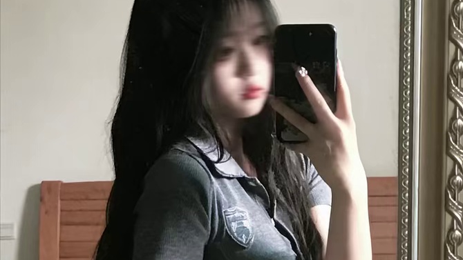 我的眼泪还是比不过她的一句爸爸