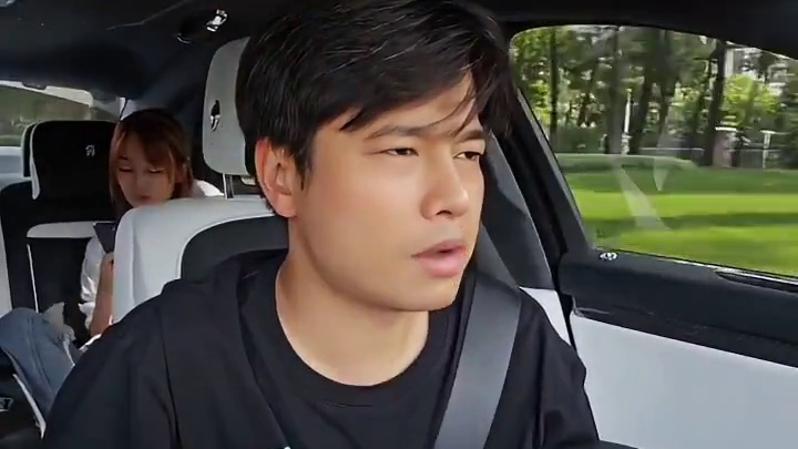 虎牙户外一哥回归，一个人吊打整个集梦头部主播？