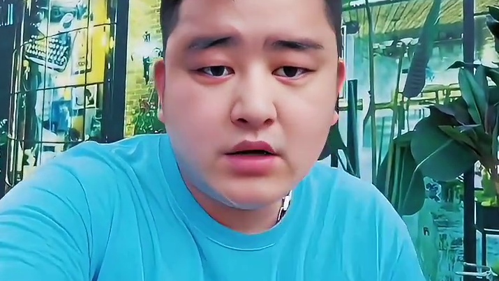 “集梦倒不倒闭，我也有一票”_n集梦队长深夜，镇压倒闭一事