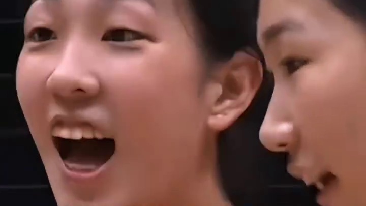 开门红！中国女排完胜伊拉克