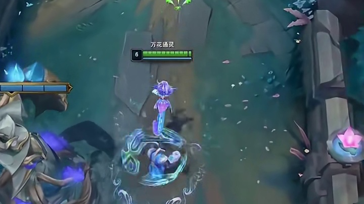 狠狠的一记重击！这一口伤害炸裂，突如其来的爆发