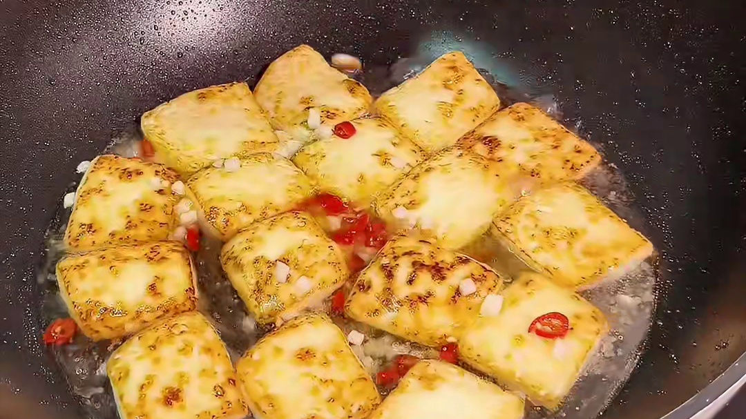 【香煎豆腐】外焦里嫩 零失败的家常料理