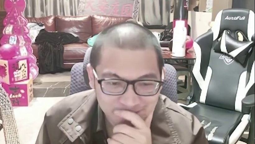 傀儡人设立不住了