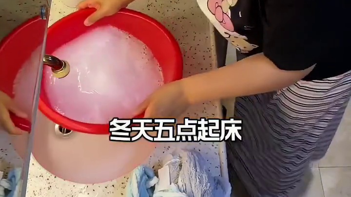 离婚十六年让我这个单亲妈妈最感动的事到底是什么？