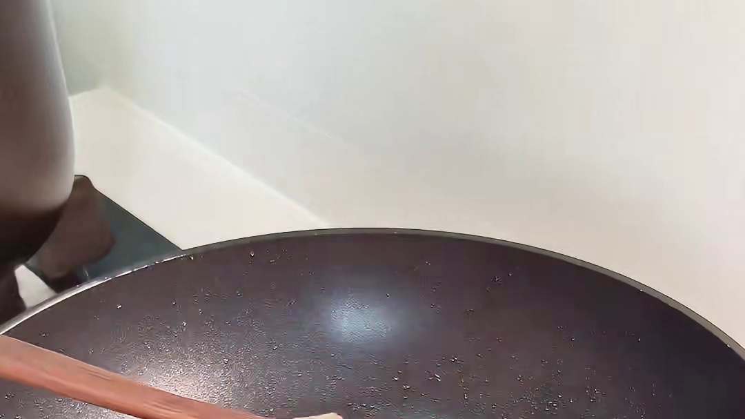 【玉米排骨汤】鲜甜味美，老人小孩都爱喝