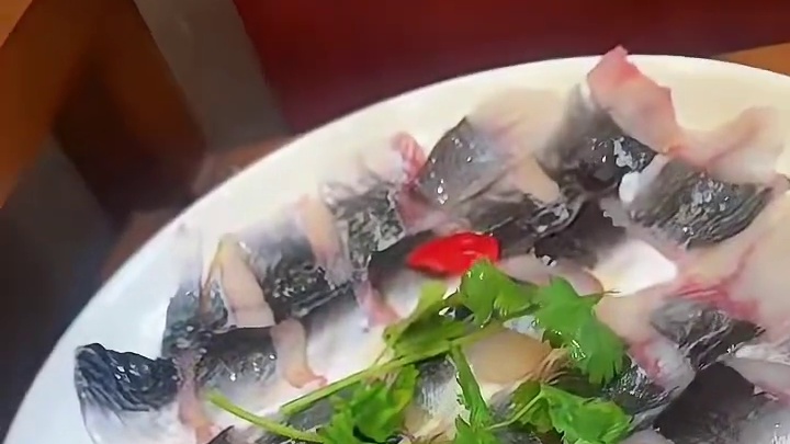 深夜小聚，宵夜电鳗配xo.聊聊生活琐碎！[爱心]