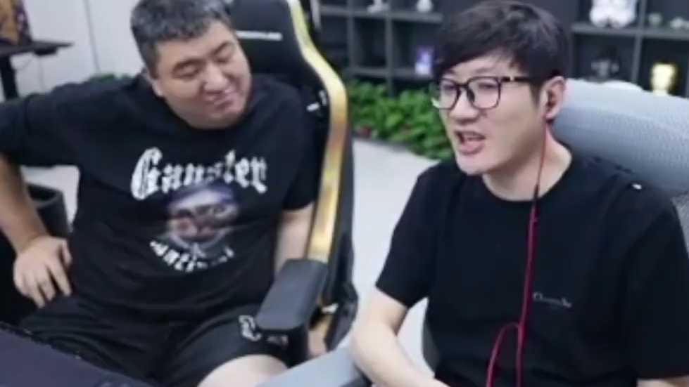 不愧是质量局自带话题的男人，1v4高光无人问津，拉跨素材源源不断