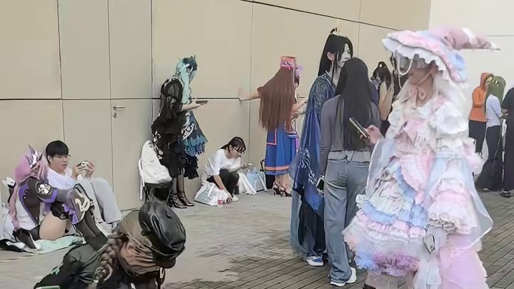 肉装贪吃碟