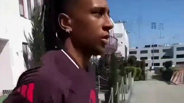 场上高光不断，场下拒绝多言，奥利塞就是足坛最难采访的男人#足球#