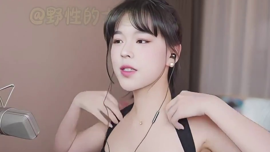 沫子和永远热恋期已过，自称永远已经看腻了自己