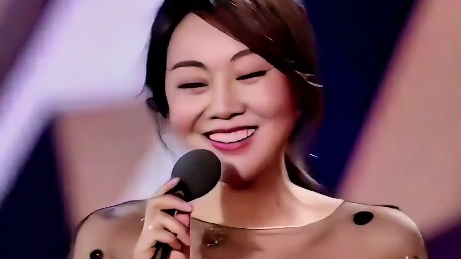 闫妮调侃张家辉，真是笑不活了