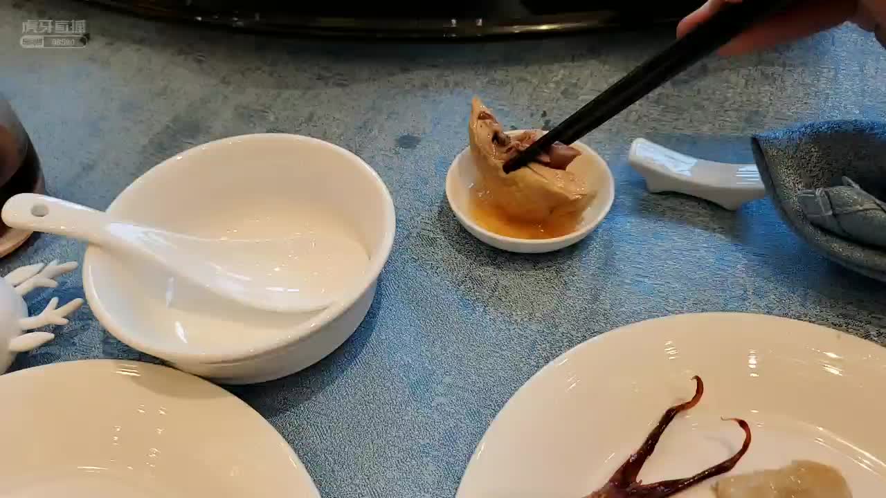 dae-小抠脚【小猫咪】:精彩击杀双杀_和平精英精彩视频_虎牙视频