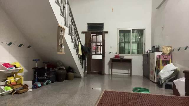 周陽(yáng)洋【1995】的直播