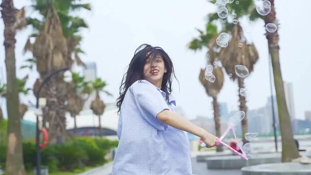 愿你一生努力，一生被爱，最想要的都拥有，用笔锋绘出未来