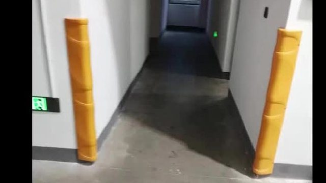 墙面保护柔性防撞条 货架保护一体护角