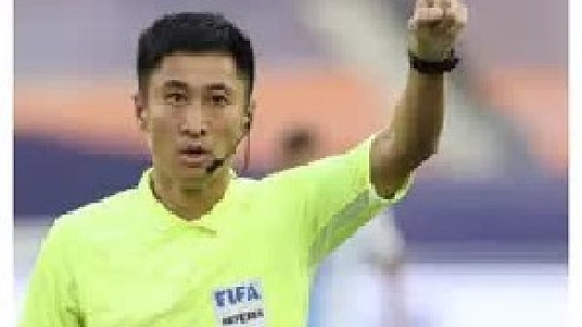 裁判到底是全职还是兼职？别再嘲笑马宁，当国际级裁判真不简单！