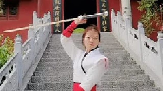 老师教过，不会做的题先放着，时间不够就适当放弃，你考的是整张试卷，不是一道题