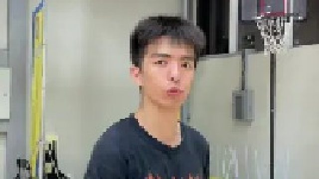 三种后卫篮下必备的虚晃脚步，每一招都很干