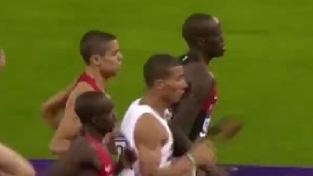 男子1500米决赛！实力最强的选手一直排在最后 结局太意外了