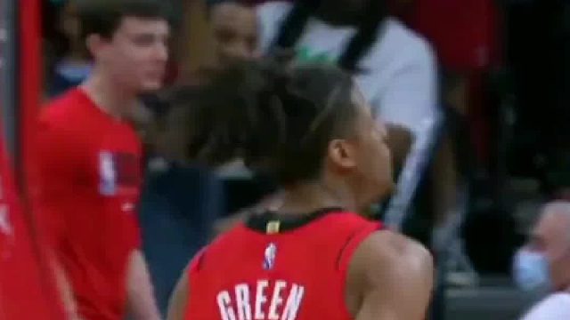 这就是有些人眼中的水货榜眼？杰伦格林在主场再次爆发