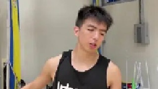 NBA球星球在用的投篮技巧，“哈登双后撤”的完整解析来啦，学会了还怕没有出手空间吗