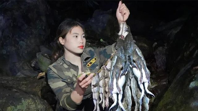 农村小妹独居深山3年，不仅建造荒野农场，更是吃不完的野味大餐