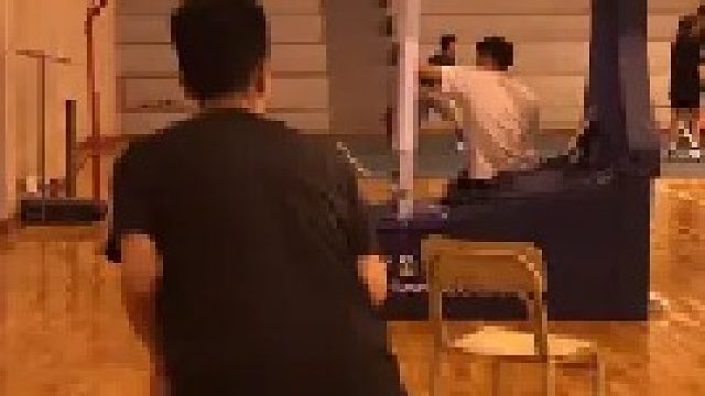 欧文招牌锁定转身，一直都喜欢这招，三个动作分解一下这招加一些细节喔