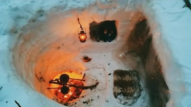 大叔零下21度疯狂独闯雪山，原以为凶多吉少，各种妙招层出不穷