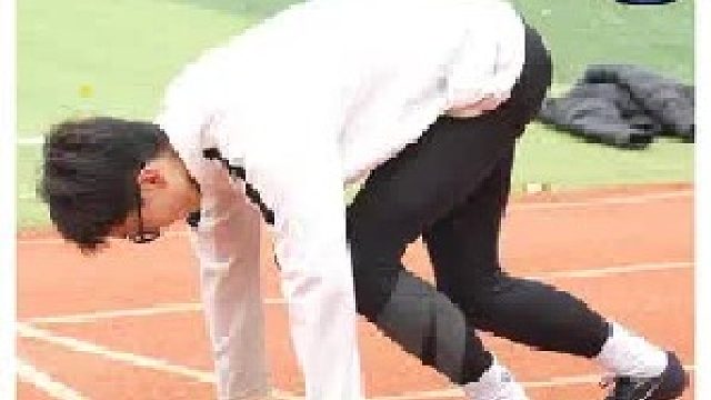 一脚一只就是玩！钉鞋测评看看你能打几分？