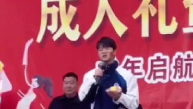 这位老师，很高兴，以“一片狼藉”认识你