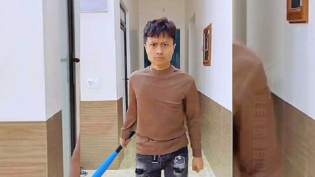 有你这种儿子，爸爸真是脸上无光啊！