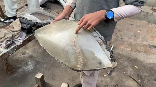 巴铁师傅维修汽车大灯灯罩全过程