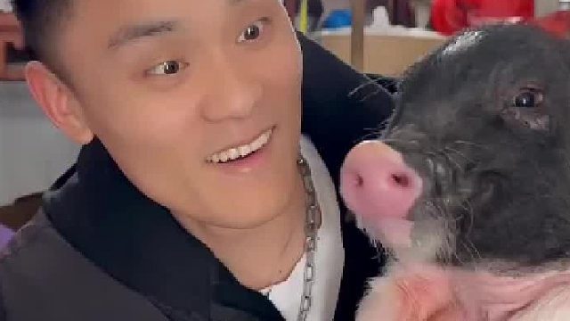 日常洗护 今天洗个不一样的 名叫香香的猪 不听话让你变烤乳猪