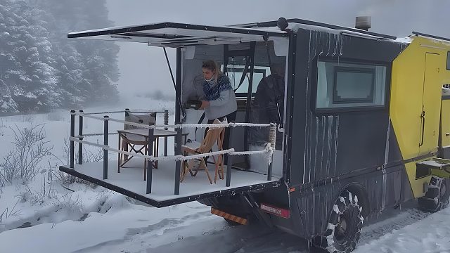 夫妻俩大房车雪天露营，看完睡个好觉（第三集）