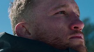 極致的暴力美學(xué)，蓋奇與霍洛威相遇，這一戰(zhàn)注定載入史冊！