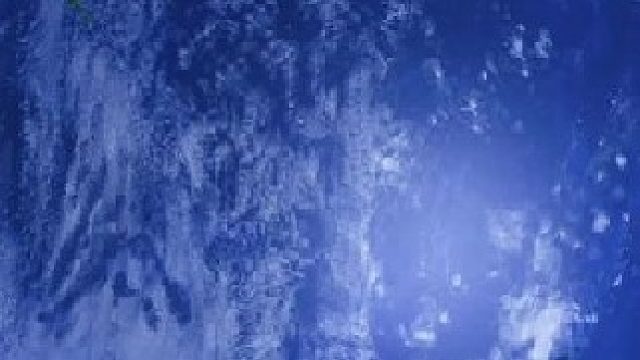 刘伯明出舱的瞬间，激动也骄傲，为中国航天排队赞起！