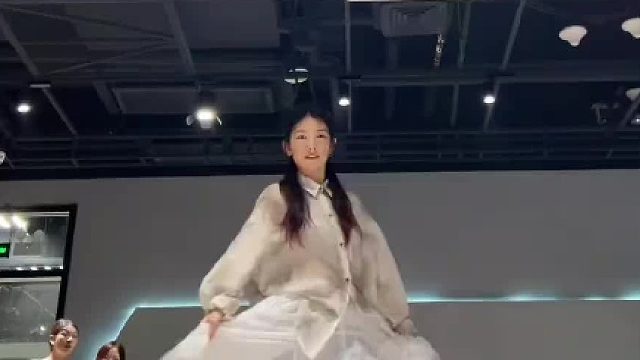 有一种林黛玉开坦克的感觉