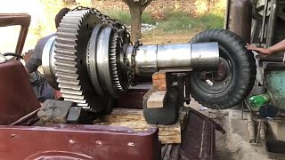 巴铁师傅维修泥浆泵重型齿轮轴全过程