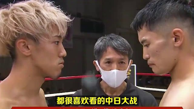 中国小伙展示残暴拳法，2分钟打翻日本对手3次，躺尸擂台吓坏裁判