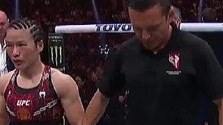 比賽時拳腿碰撞，比賽后尊重擁抱，中國格斗史上最偉大的一戰(zhàn)，