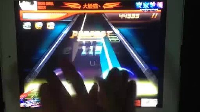 危险动作，请勿模仿！